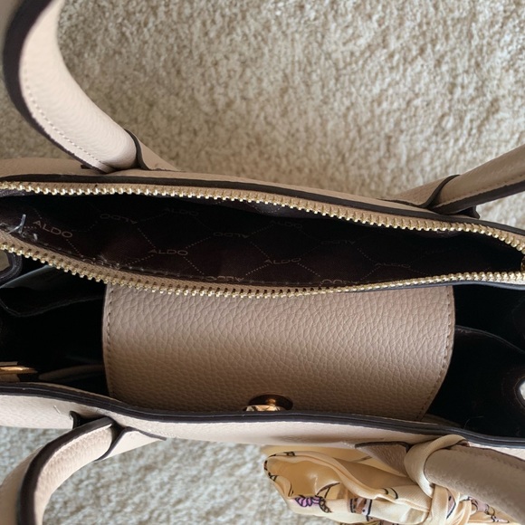 Beige ALDO handbag with ribbon - Picture 3 of 4